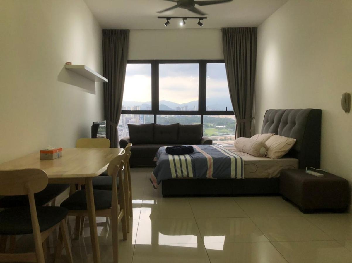 Happy Continew Residence 2 Bedrooms - Trx Kl Kuala Lumpur Esterno foto