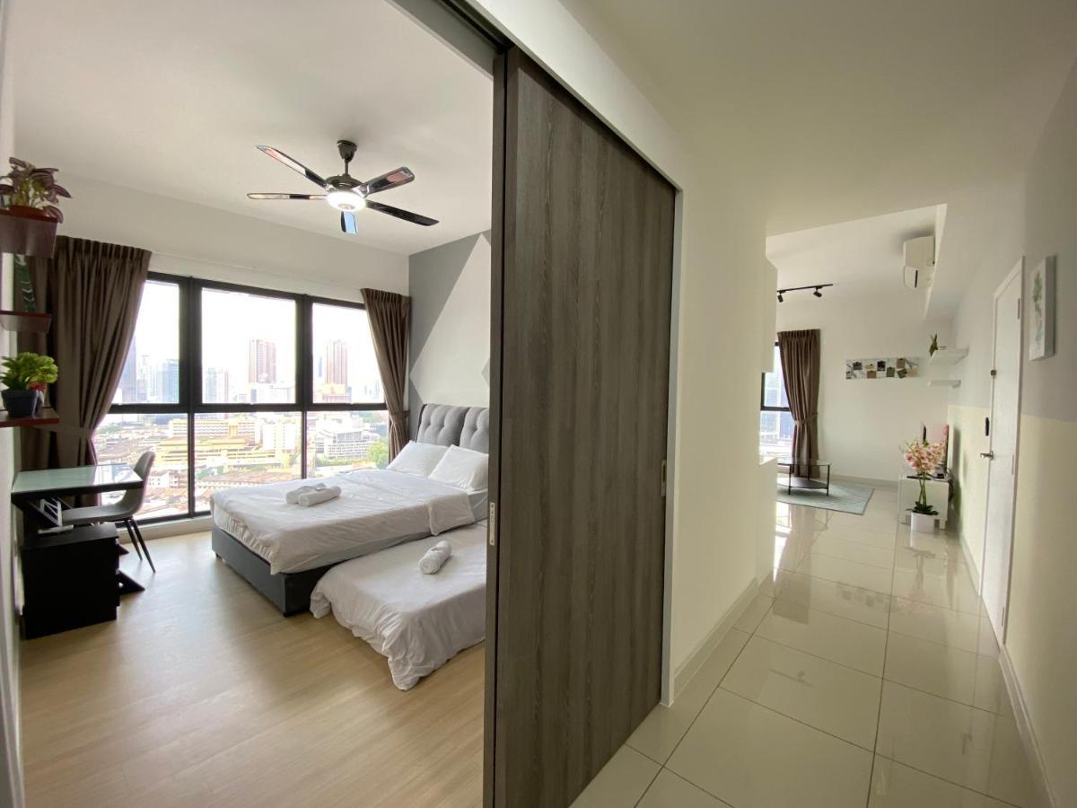 Happy Continew Residence 2 Bedrooms - Trx Kl Kuala Lumpur Esterno foto